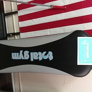 Total gym platinum work out with accessories and 3